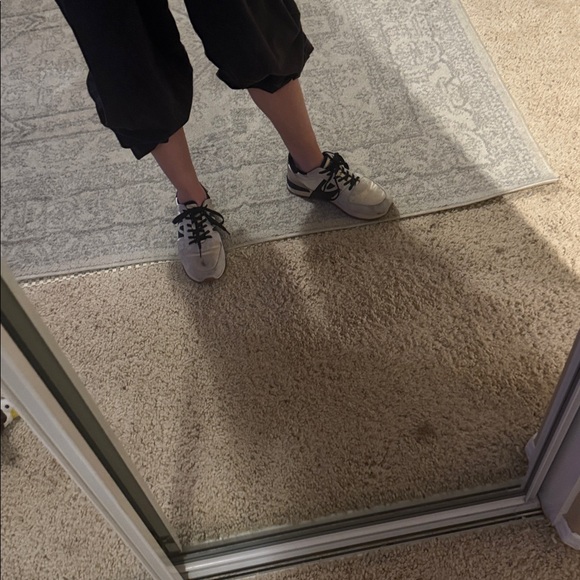 Worn once Tretorn Loyola 2 size 8.5 great condition! - Picture 8 of 8